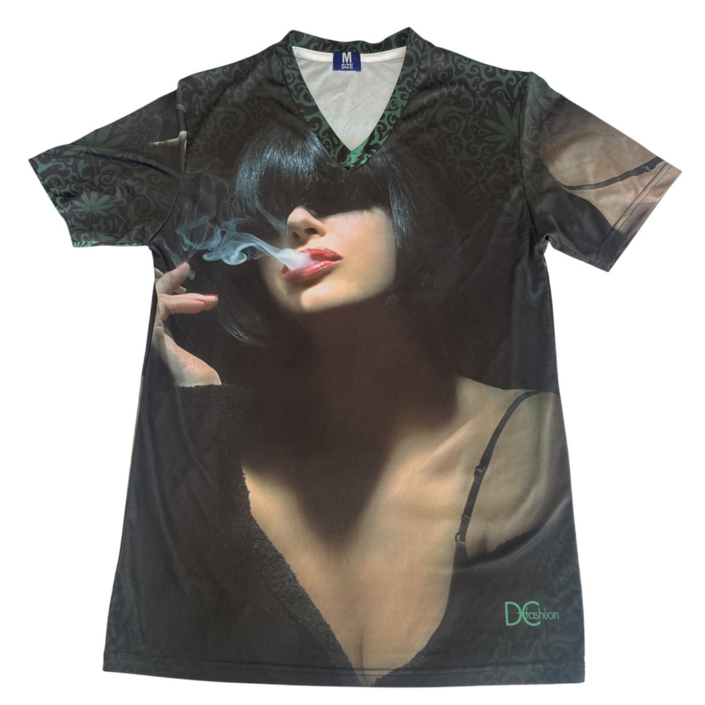 DC Fashion Graphic T-Shirt Medium Smoking Woman Streetwear Grunge Rave Goth Edgy